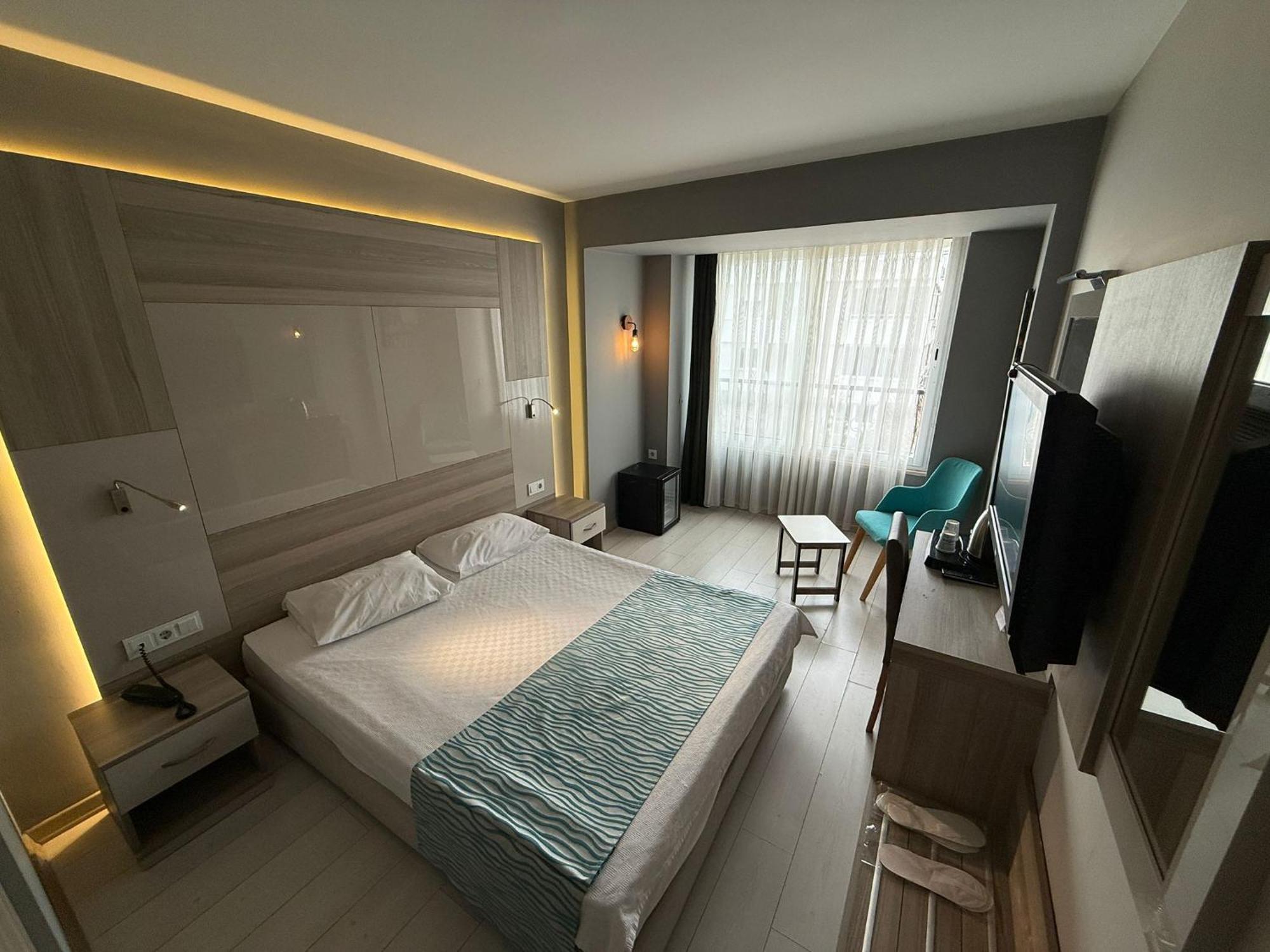 On Hotel Анталья Экстерьер фото